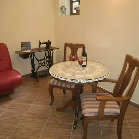 Palace Stafileo * Trogir