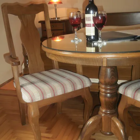 Palace Stafileo טרוגיר