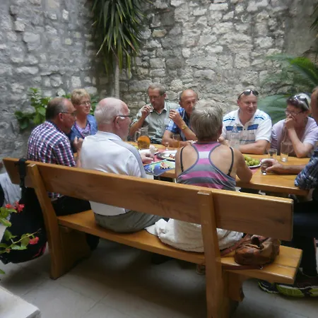 Palace Stafileo * Trogir