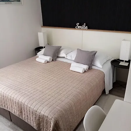 Palace Stafileo Appartement