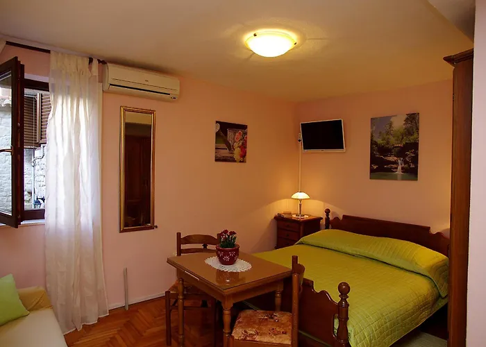 公寓 Palace Stafileo *