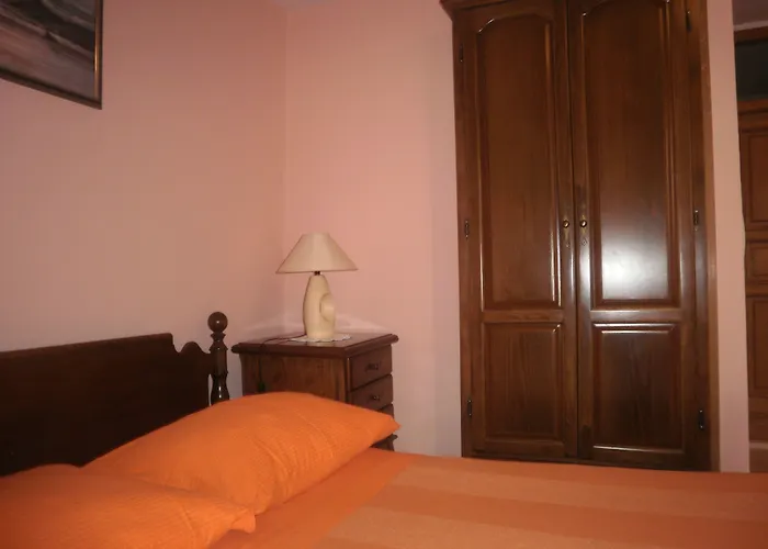 Palace Stafileo 特罗吉尔