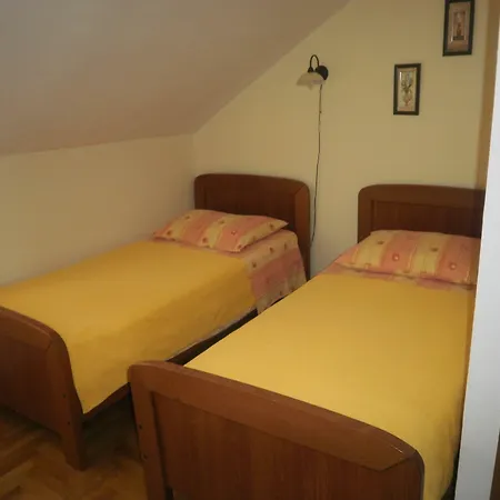 Apartment Palace Stafileo Trogir