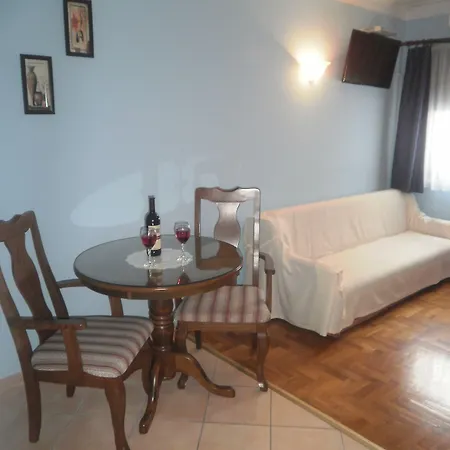 Palace Stafileo Daire Trogir