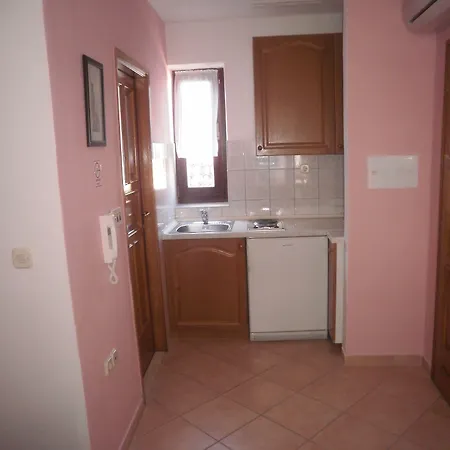 Daire Palace Stafileo Trogir