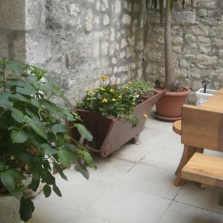 Apartment Palace Stafileo *