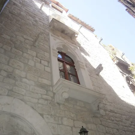 Apartment Palace Stafileo