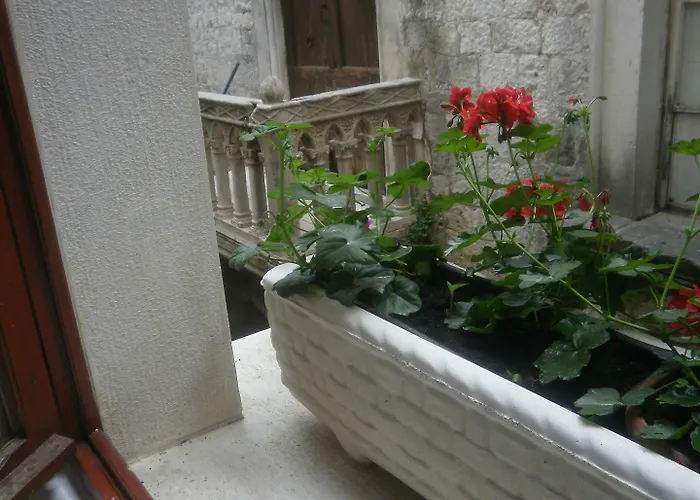 Palace Stafileo Apartament