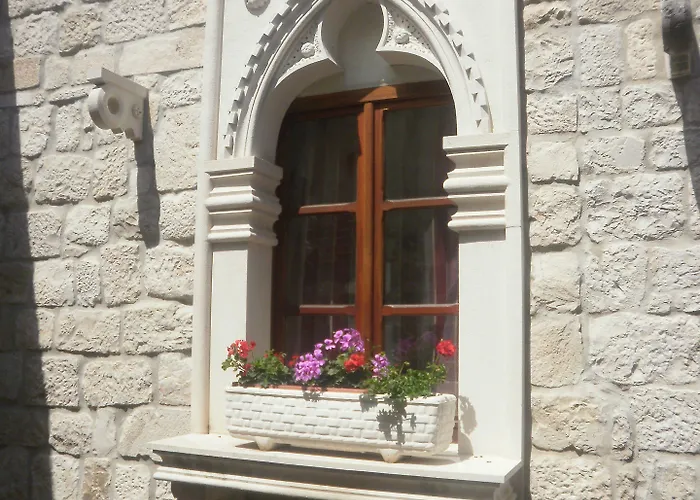 Palace Stafileo Apartment *