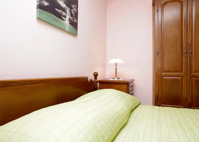 Apartment Palace Stafileo